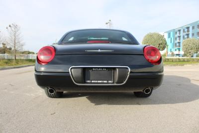 2005 Ford Thunderbird