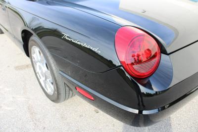 2005 Ford Thunderbird