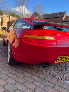 1991 Porsche 928 S4 AUTO