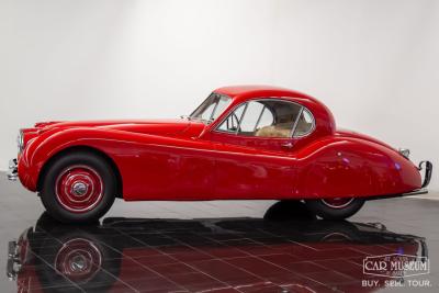 1952 Jaguar XK120 Fixed Head