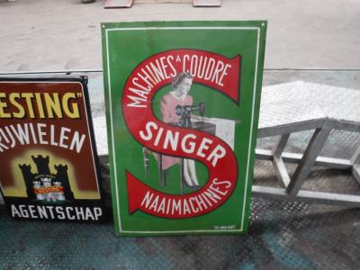 1970 Collectables Emaille signs