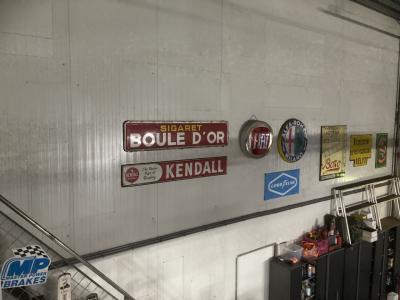 1970 Collectables Emaille signs