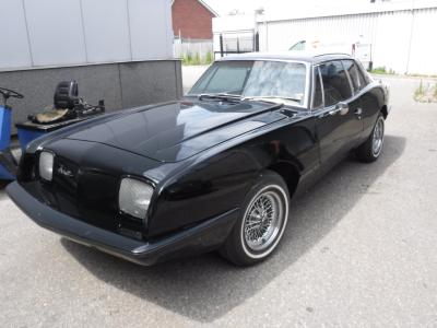 1984 Studebaker Avanti black