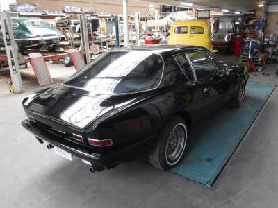 1984 Studebaker Avanti black