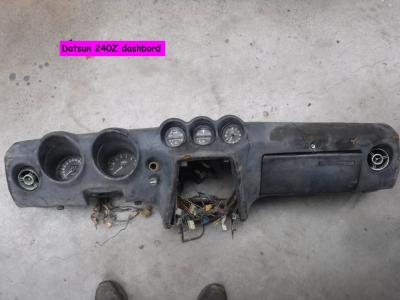 1974 Datsun parts 240Z dash