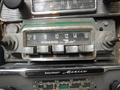 1900 Volvo parts radio