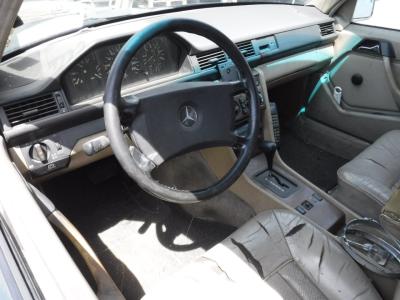 1988 Mercedes - Benz 300TDT