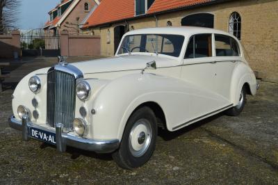 1952 Bentley MK VI