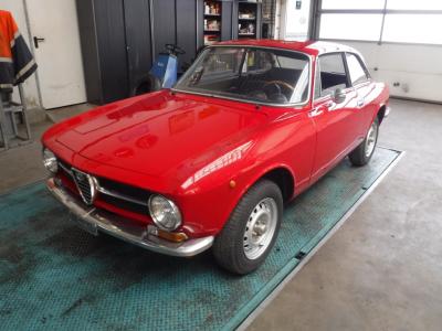 1972 Alfa Romeo Bertone 1300 GT jr  restored