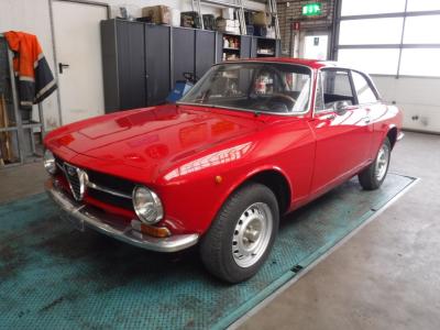 1972 Alfa Romeo Bertone 1300 GT jr  restored