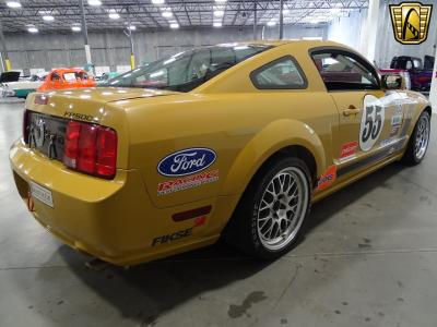 2005 Ford Mustang