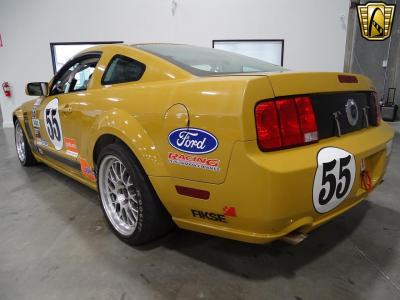 2005 Ford Mustang