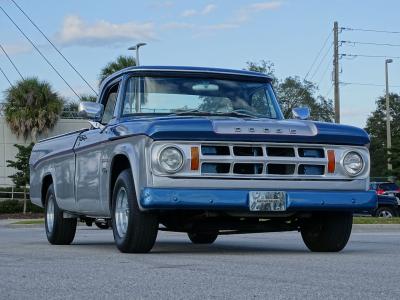 1968 Dodge D100