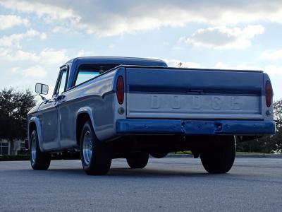 1968 Dodge D100