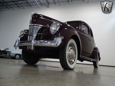 1940 Ford Deluxe