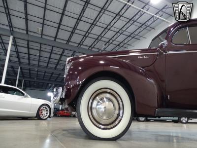 1940 Ford Deluxe