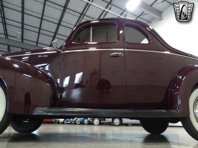 1940 Ford Deluxe