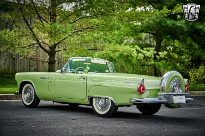 1956 Ford Thunderbird