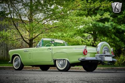 1956 Ford Thunderbird