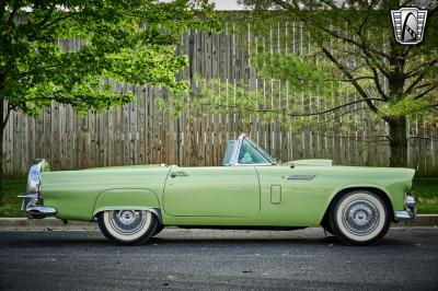 1956 Ford Thunderbird