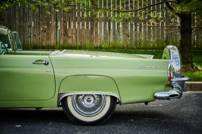 1956 Ford Thunderbird