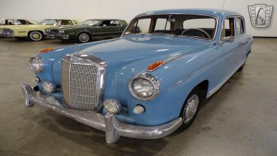 1959 Mercedes - Benz 220S