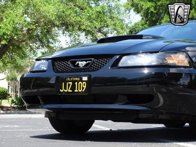 2001 Ford Mustang