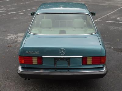 1991 Mercedes - Benz 300SE