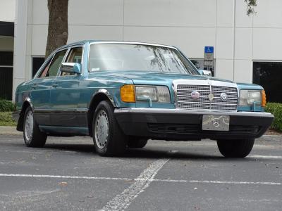 1991 Mercedes - Benz 300SE