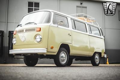 1975 Volkswagen Bus