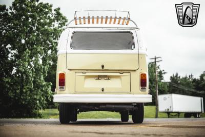 1975 Volkswagen Bus