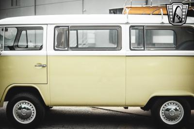 1975 Volkswagen Bus