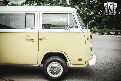 1975 Volkswagen Bus