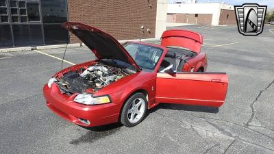 2001 Ford Mustang