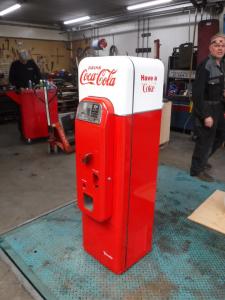 1950 Coca Cola vending machine V44 and W64