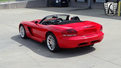 2004 Dodge Viper