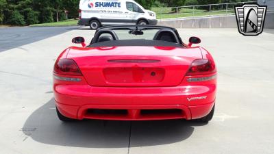 2004 Dodge Viper