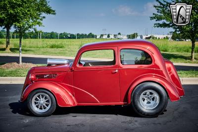 1948 Ford Anglia