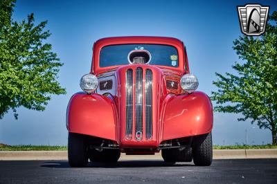 1948 Ford Anglia