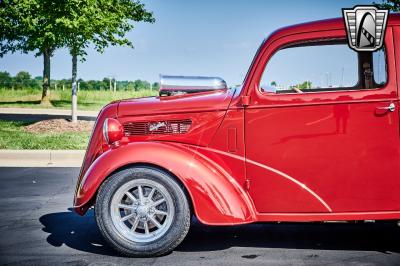 1948 Ford Anglia