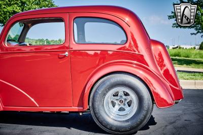 1948 Ford Anglia