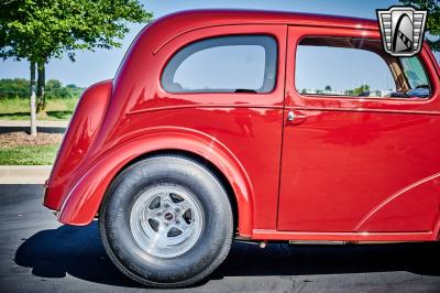 1948 Ford Anglia