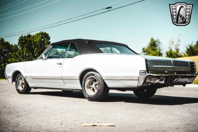 1966 Oldsmobile Cutlass