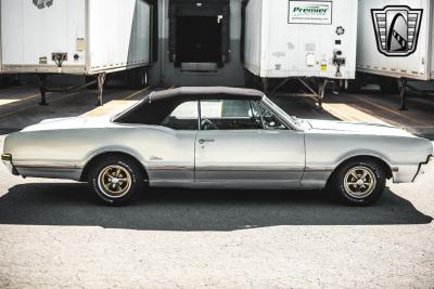 1966 Oldsmobile Cutlass