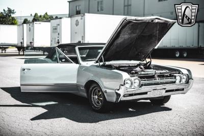 1966 Oldsmobile Cutlass