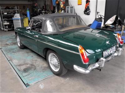 1965 MG B Cabrio  no. 7802