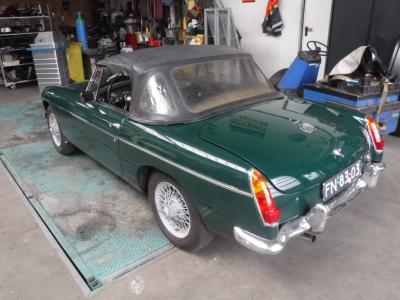 1965 MG B Cabrio  no. 7802