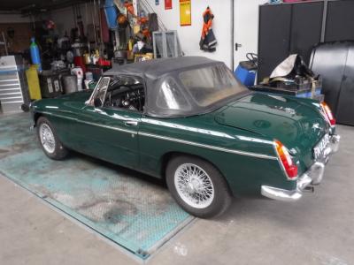 1965 MG B Cabrio  no. 7802