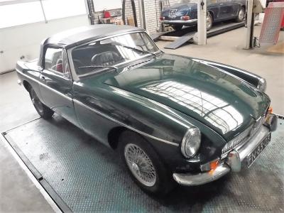 1965 MG B Cabrio  no. 7802