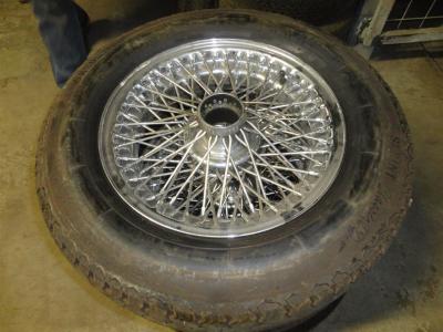 1900 Spaakwielen/ wire wheels 185/70 HR 15